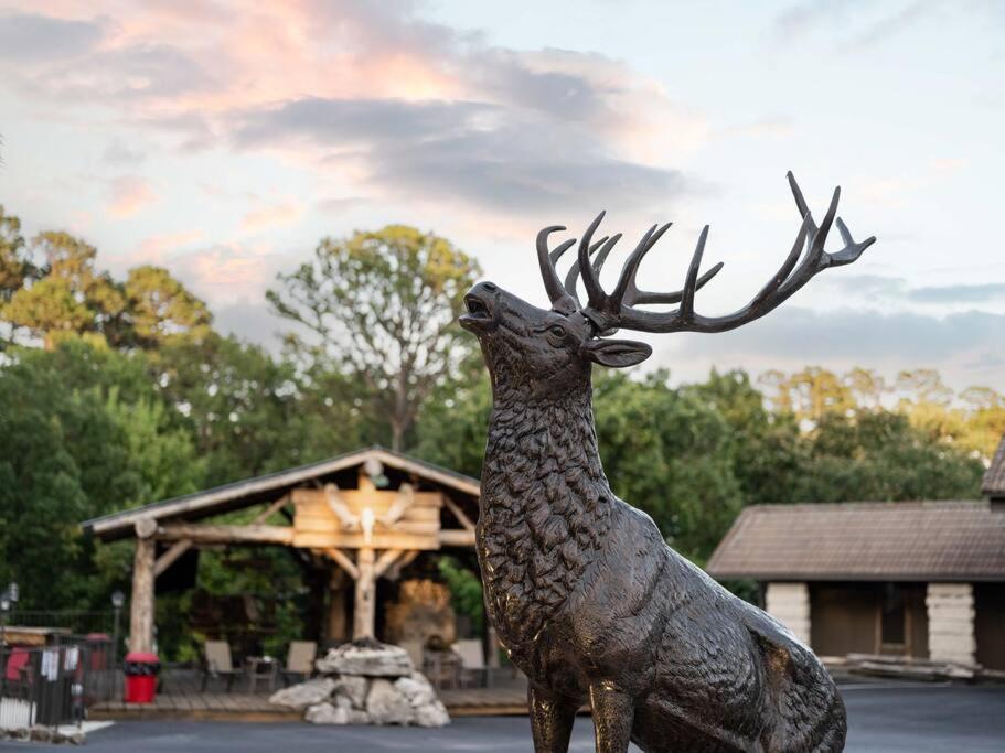 Stonegate Lodge 2 Queen Beds Fast Wifi 50In Tv Salt Water Pool Room # 305 Eureka Springs Exteriör bild